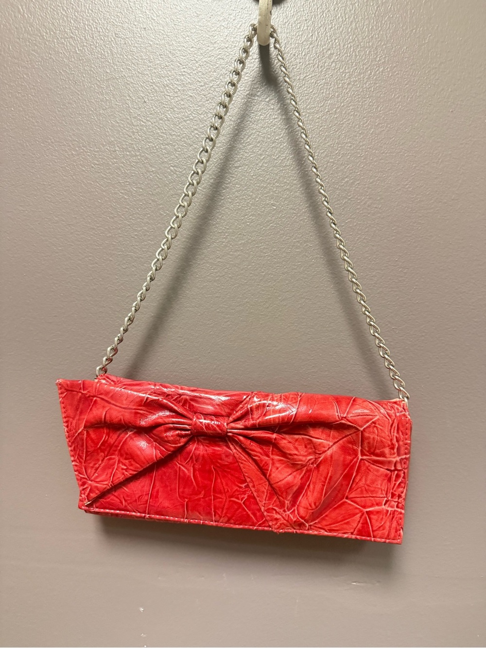 Jessica McClintock Red Bow-Accent Chain Clutch